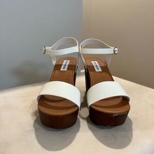 Steve Madden White and Brown Platform Sandals